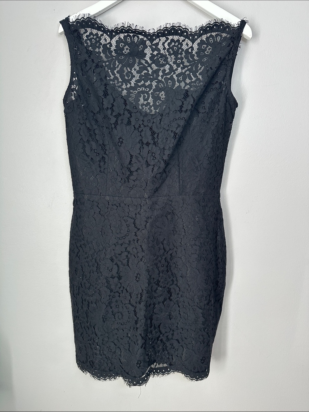 Noir by Lazaro Classic Black Lace Sheath Dress size 12 NWT